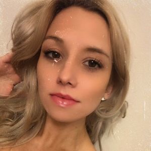 Meet your Posher, Linsi